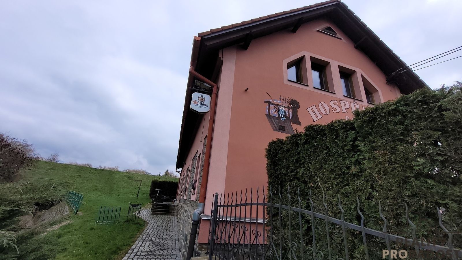 Pronájem ubytovací zařízení - Babice, 220 m² - 1