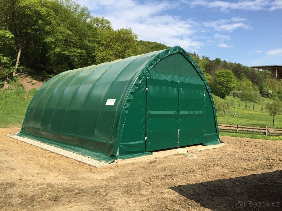 Sklady, Bratřejov, 763 12