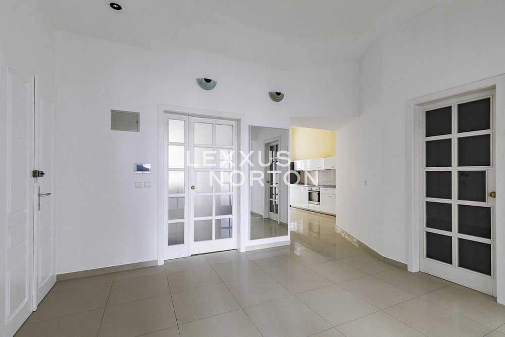 Byt 3+1 · 103 m² · Praha - Nové Město, okres Praha 2, Hlavní město Praha - 3