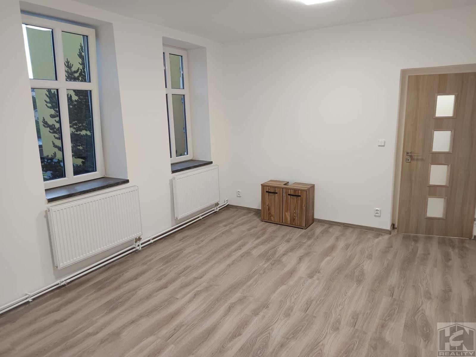 1+1, Pod Skalkou , Jablonec nad Nisou, 50 m²