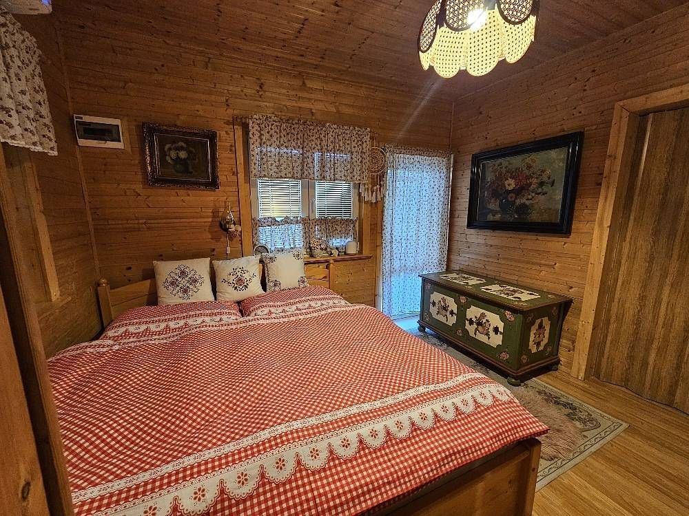 Chaty, Osečná - Chrastná, Liberecký kraj - 1