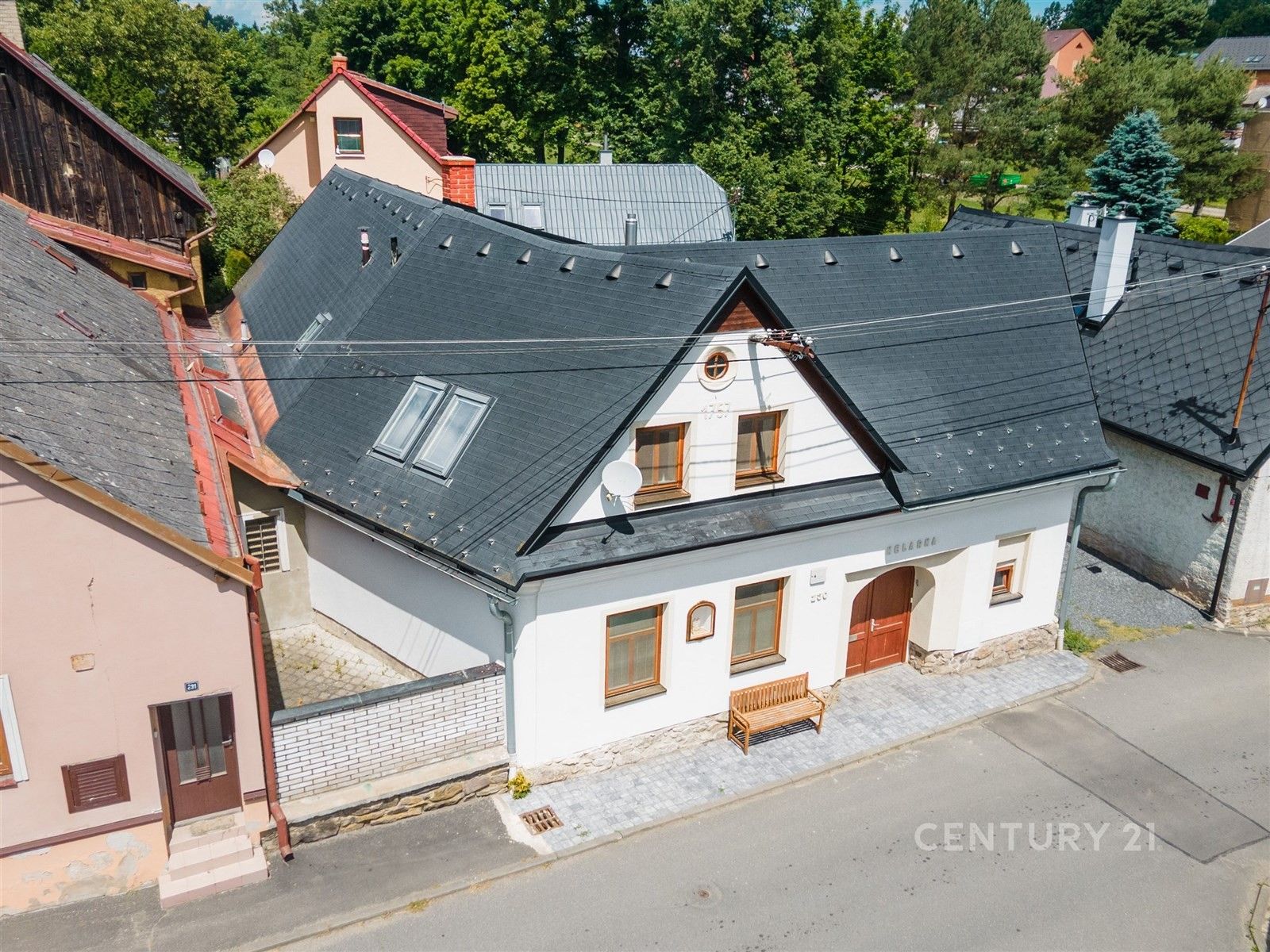 Prodej rodinný dům - Nerudova, Bystré, 419 m²