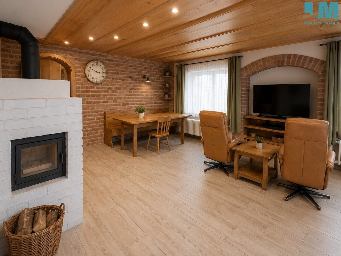 Rodinný dům · 250 m² · Hevlín - 4