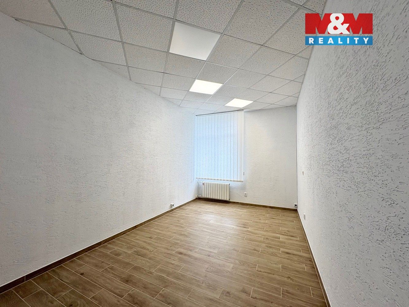 Kanceláře, Hlubčická, Krnov - Pod Bezručovým vrchem, okres Bruntál, 18 m² - 2