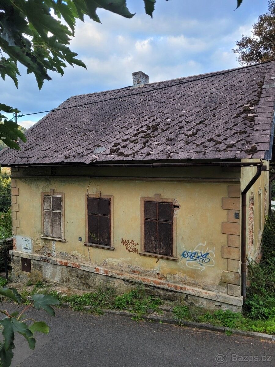 Rodinné domy, Sokolov, 356 01 - 2