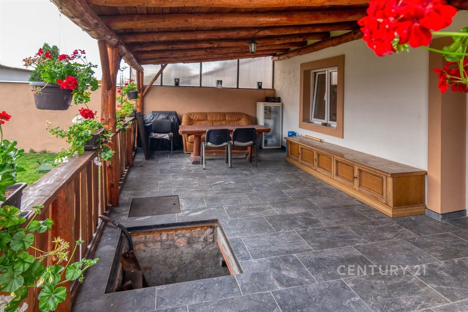 Dům – Velenka, okres Nymburk – pohled 4