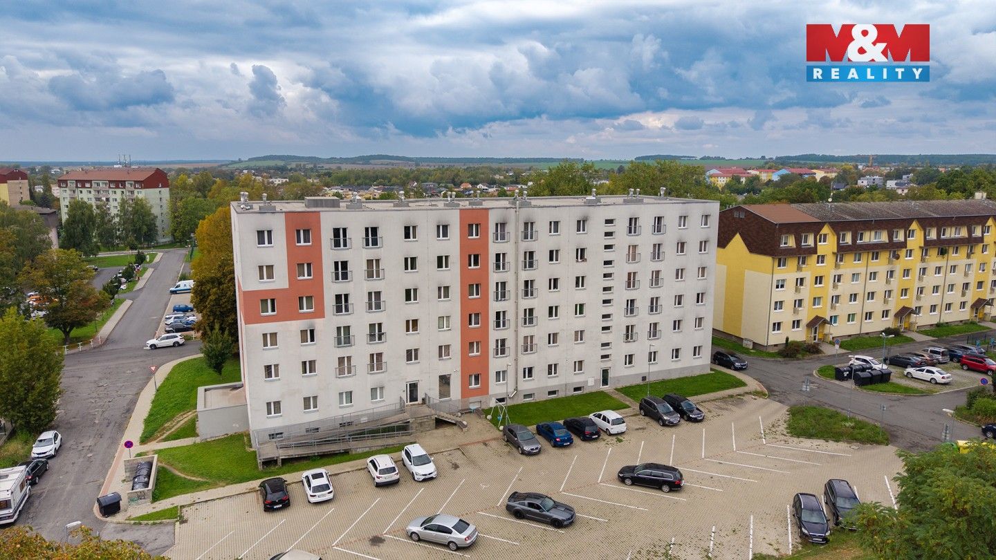 Prodej činžovní dům - Topolová, Milovice, 4 261 m²
