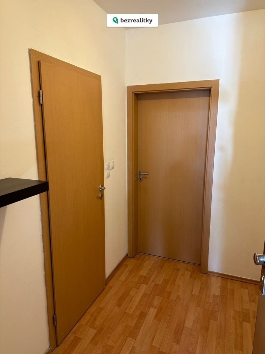 Byt 1+kk · 41 m² · Kabešova 943, Praha Vysočany - 4