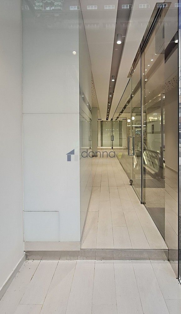 Pronájem obchodní prostory - Praha - Nové Město, Hlavní město Praha, 26 m² - 5