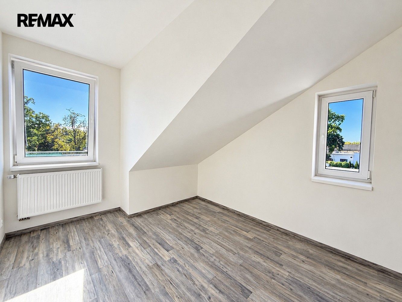 2+kk, Milovice - Mladá, okres Nymburk, Středočeský kraj, 44 m² - 2
