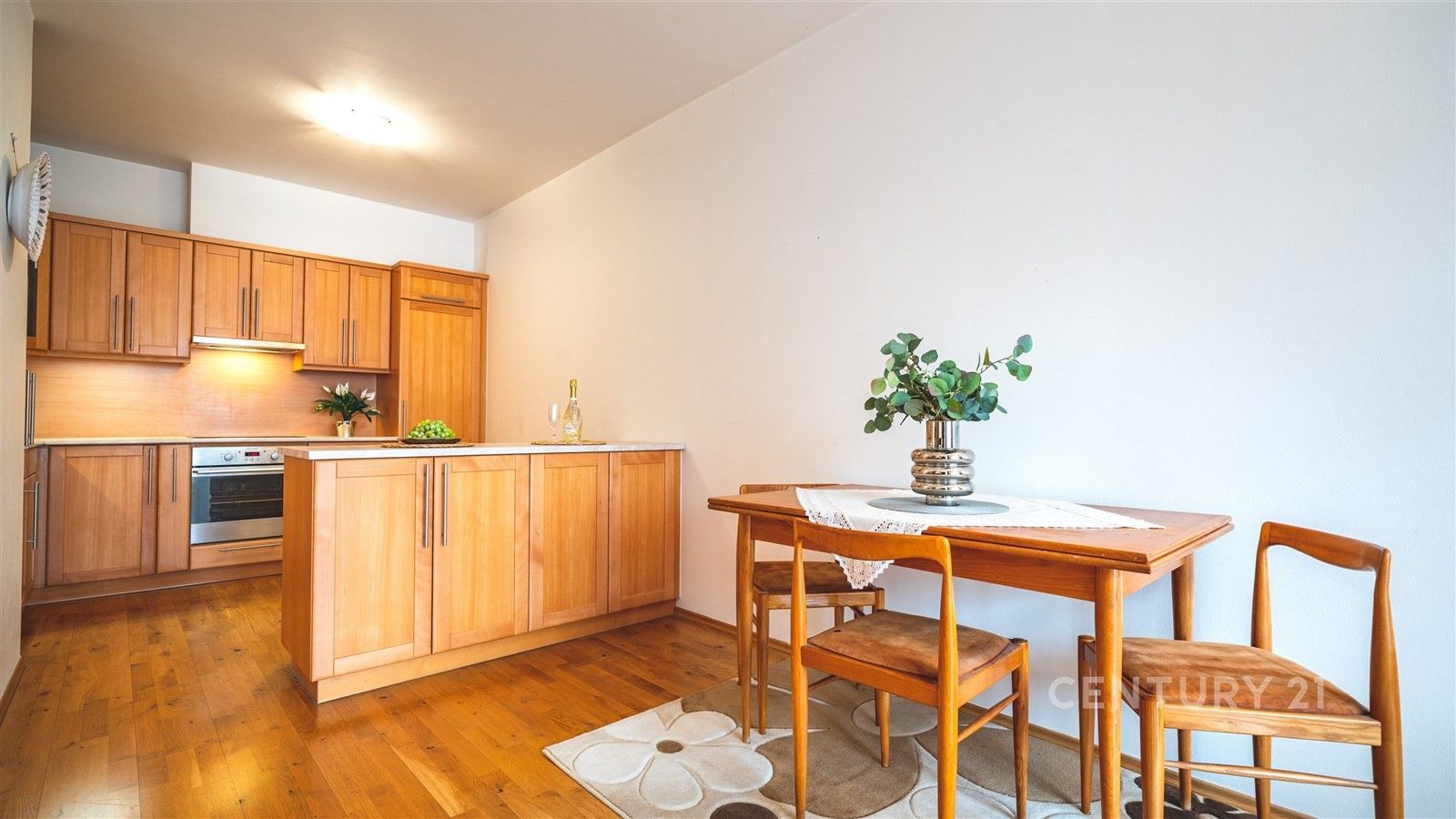 Byt 2+kk · 65 m² · V zahrádkách 2854, Praha Žižkov - 3