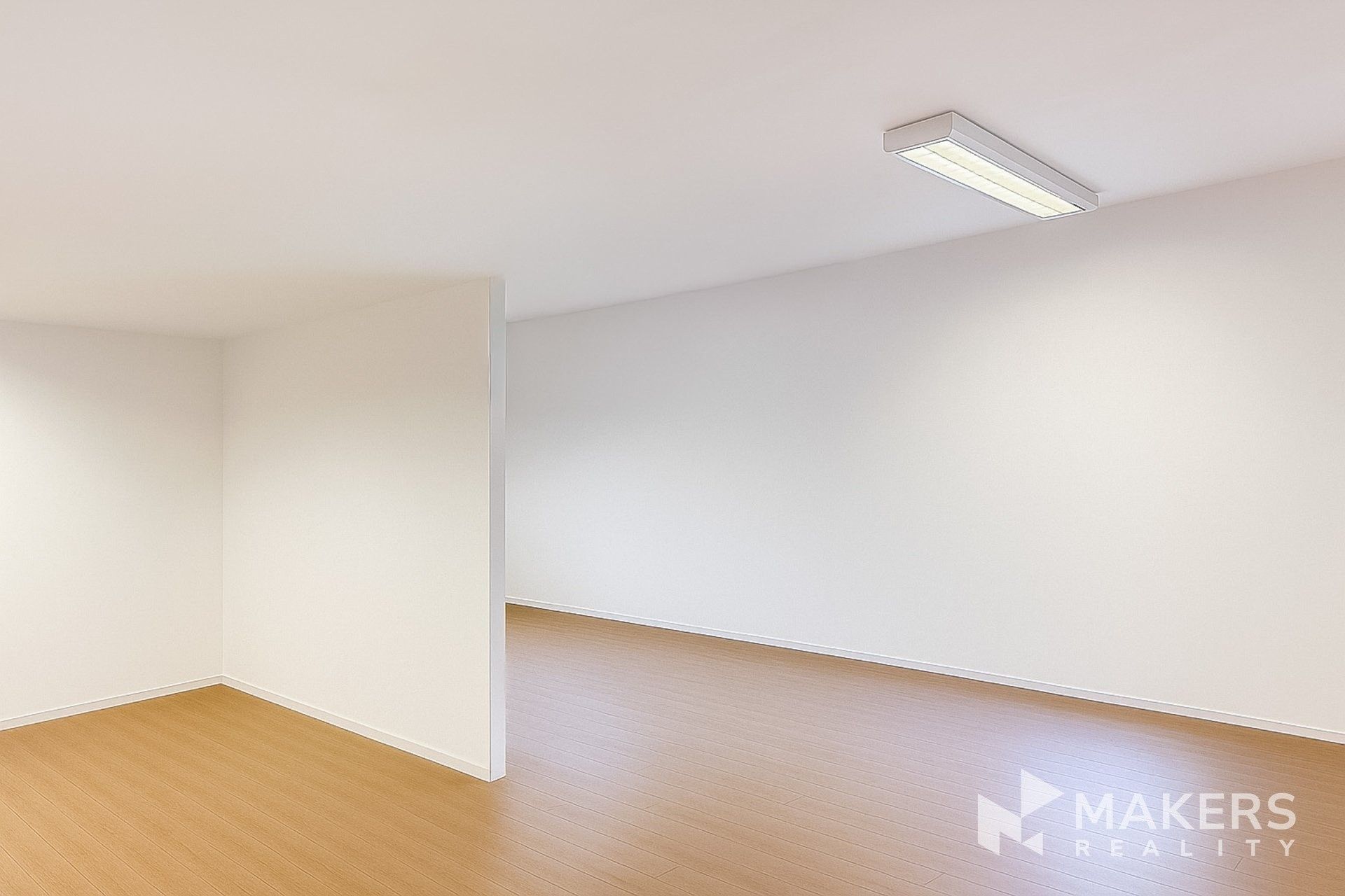 Pronájem kancelář - Vršovice, Praha, 37 m²