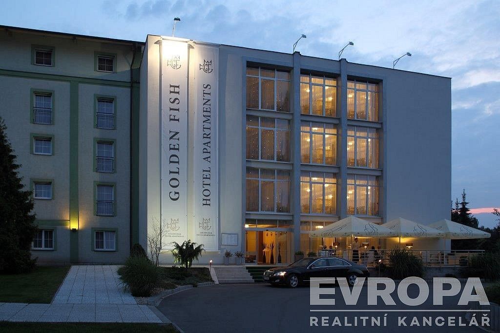 Restaurace, Plzeň, okres Plzeň-město, Plzeňský kraj, 245 m² - 1