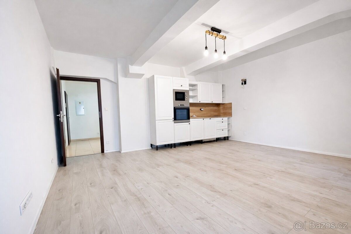 Prodej byt - Praha, 170 00