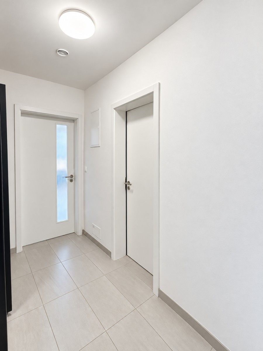 Pronájem byt 1+kk - Strnadových, Praha - Vysočany, 27 m² - 5