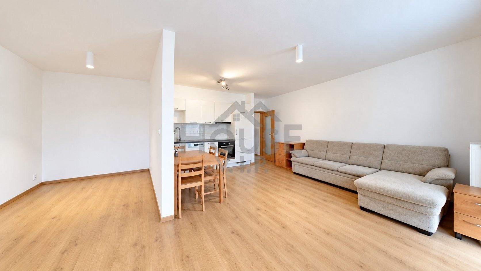 Byt 1+kk · 54 m² · U Hrubých, Vestec - 4