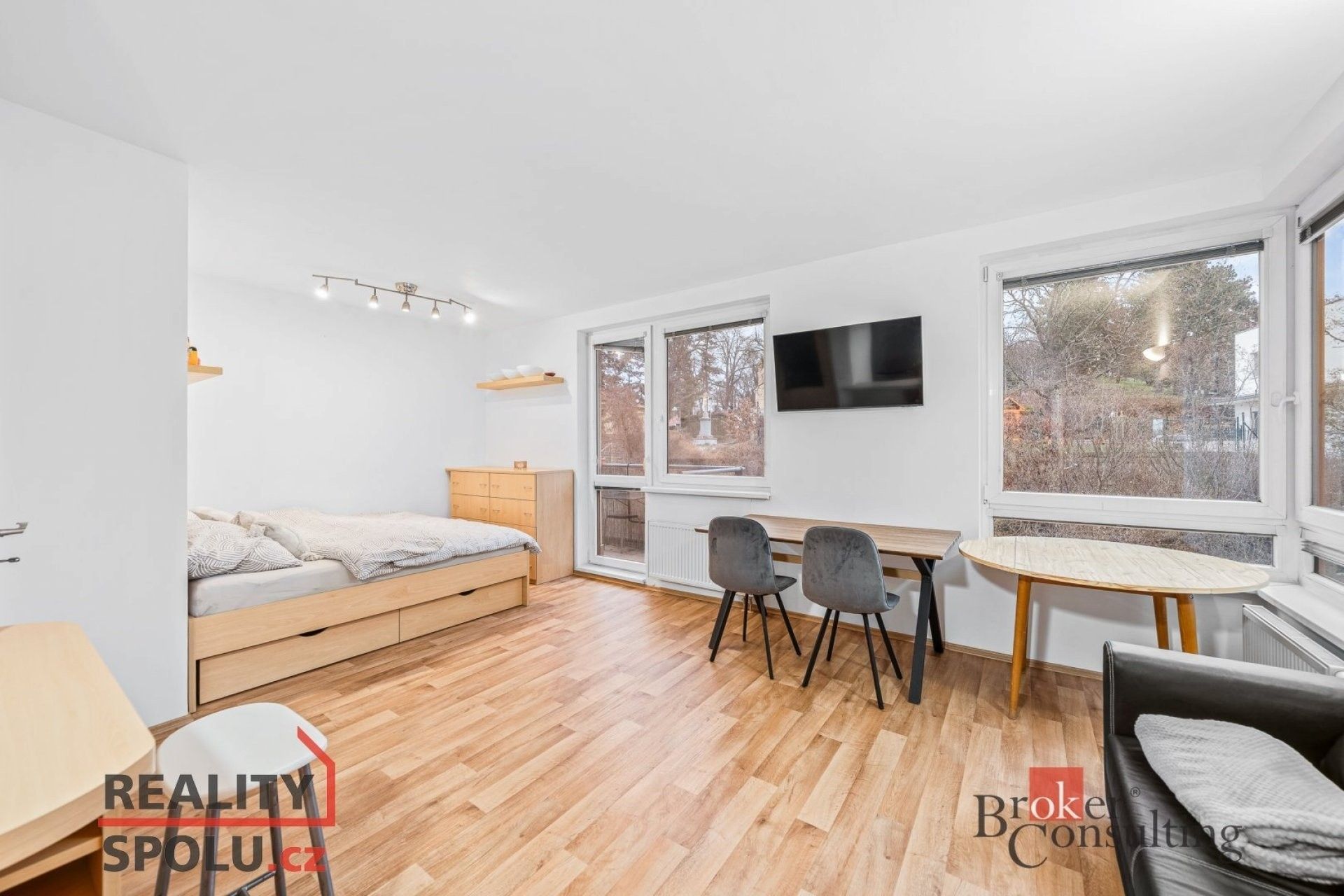 1+kk, Komořanská, Praha, 37 m²