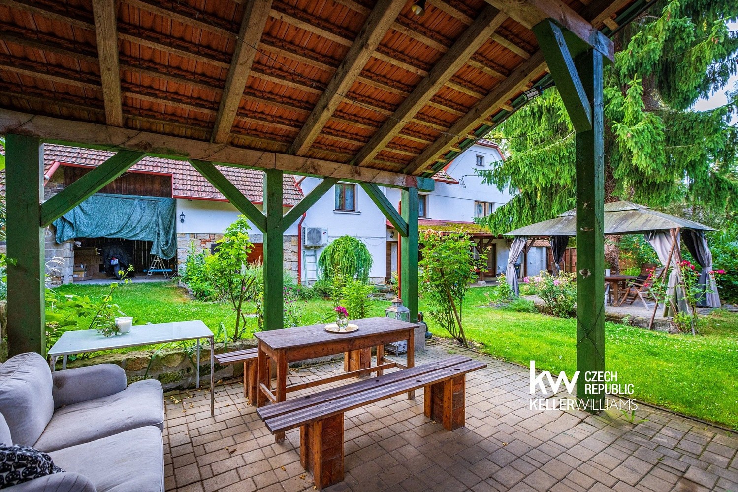 Prodej rodinný dům - Lobeč, okres Mělník, 340 m² - 5