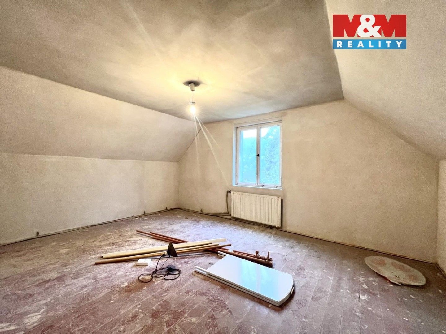 Prodej rodinný dům - Sebuzín, Ústí nad Labem, 210 m²