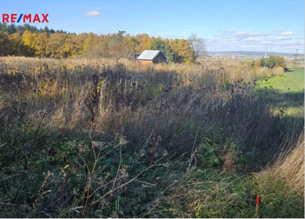 Zahrady, Písek, 404 m²