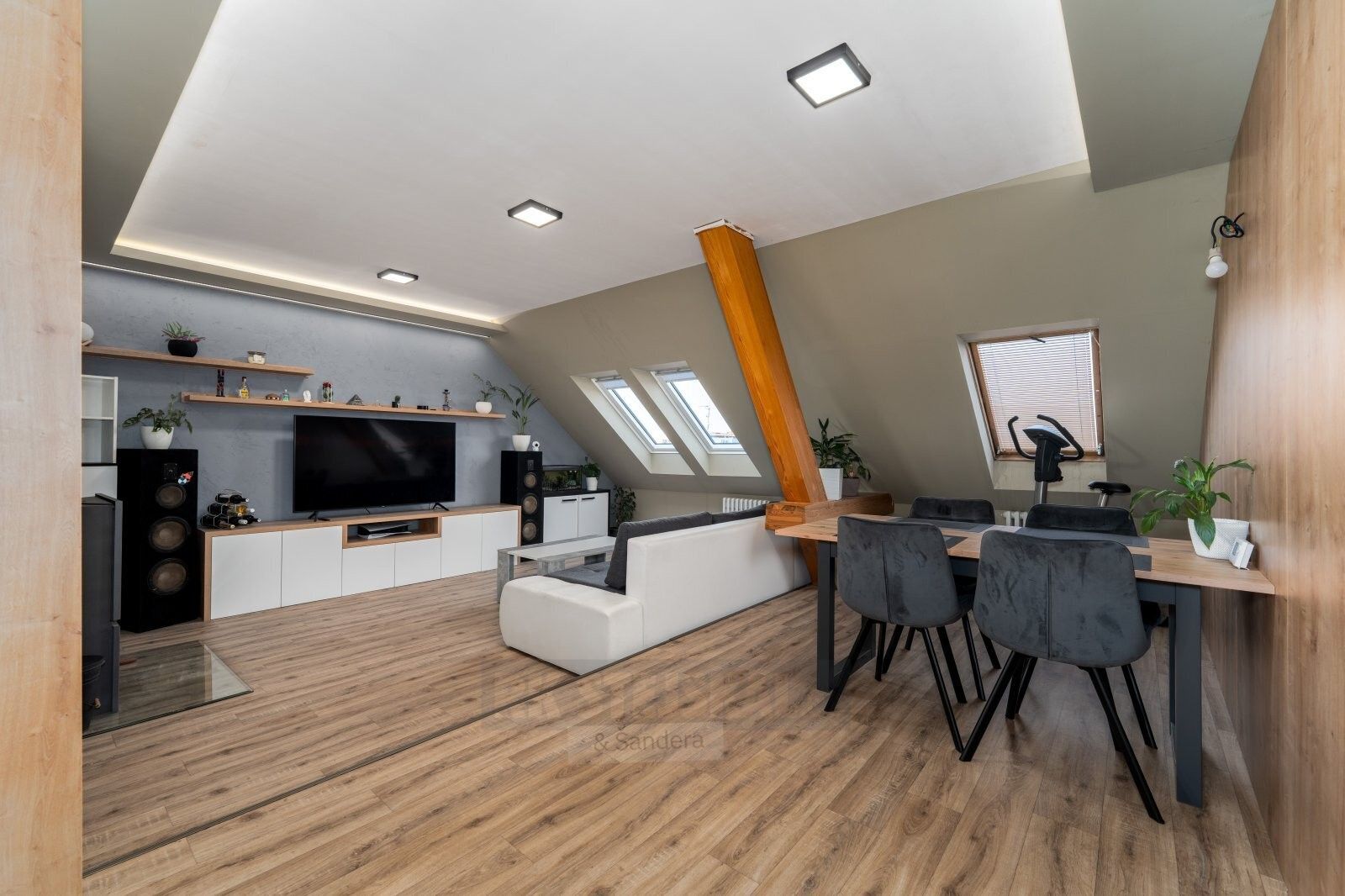 Byt 4+1 · 145 m² · tř. Čsl. legií 666, České Budějovice 5 - 4