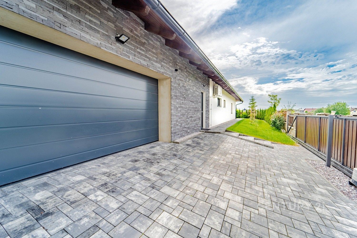 Prodej rodinný dům - V Kukli, Křenice, okres Praha-východ, 417 m² - 5