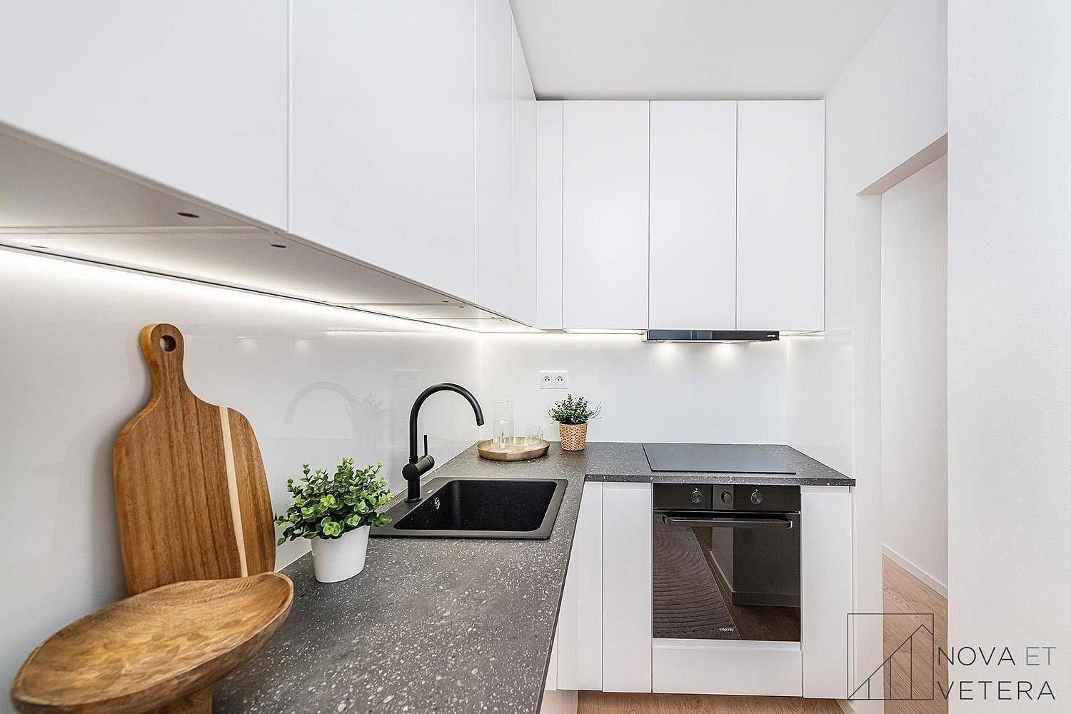 4+kk, Praha - Bohnice, okres Praha 8, Hlavní město Praha, 76 m² - 2
