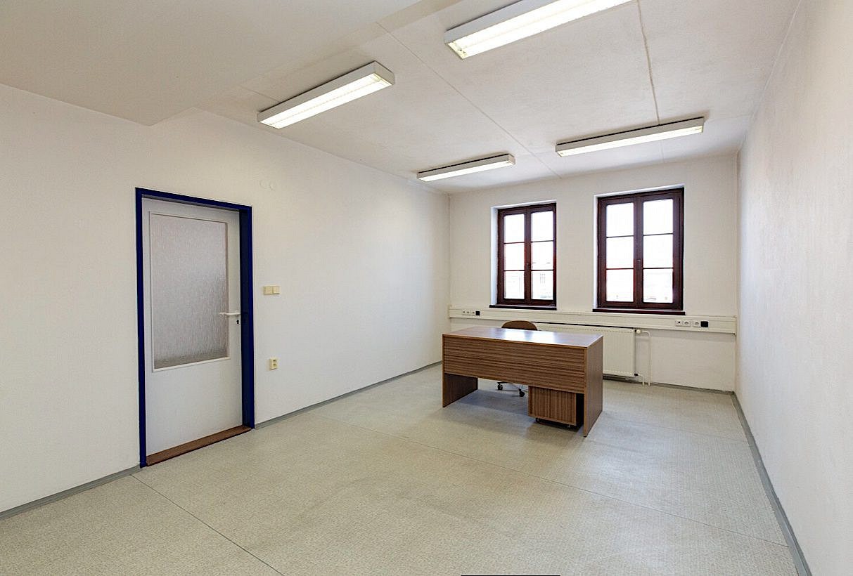 Pronájem kancelář - Nymburk, 72 m² - 2