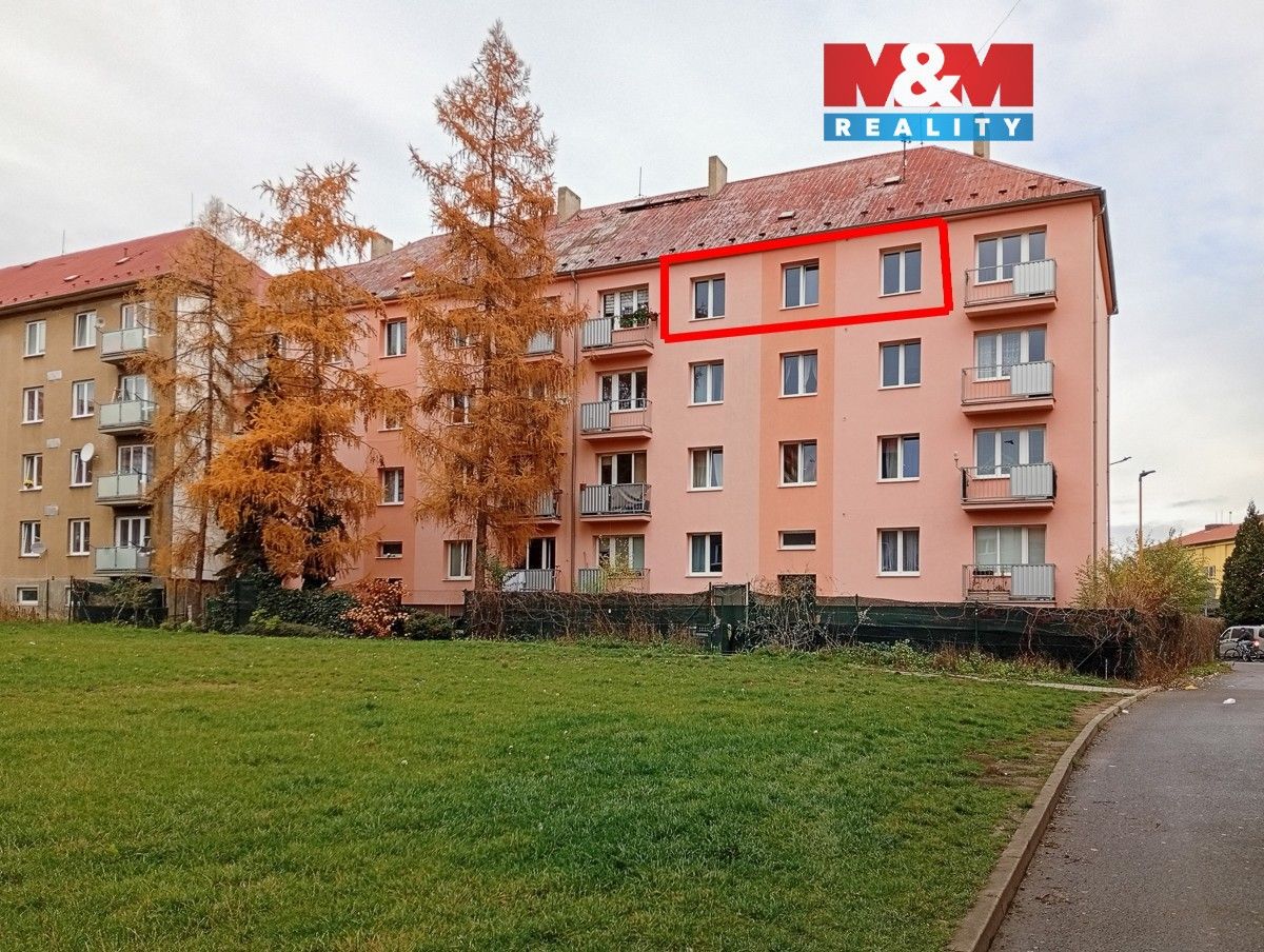 2+1, Karla Čapka, Jirkov, 53 m²