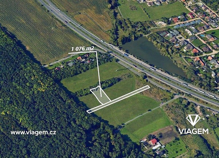 Zahrada, 1 076 m²