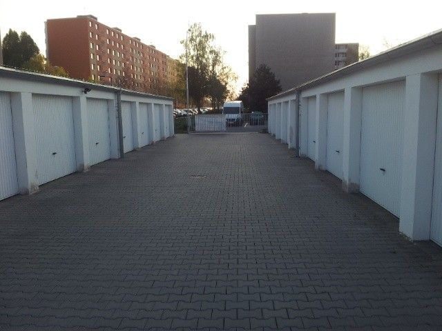 Garáž · Prostějov, 796 01 - 3