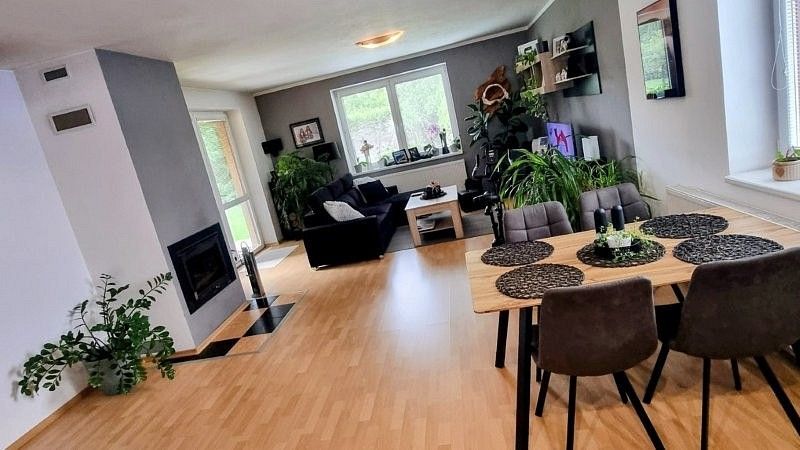 Prodej rodinný dům - Stařeč, okres Třebíč, Kraj Vysočina, 140 m² - 5