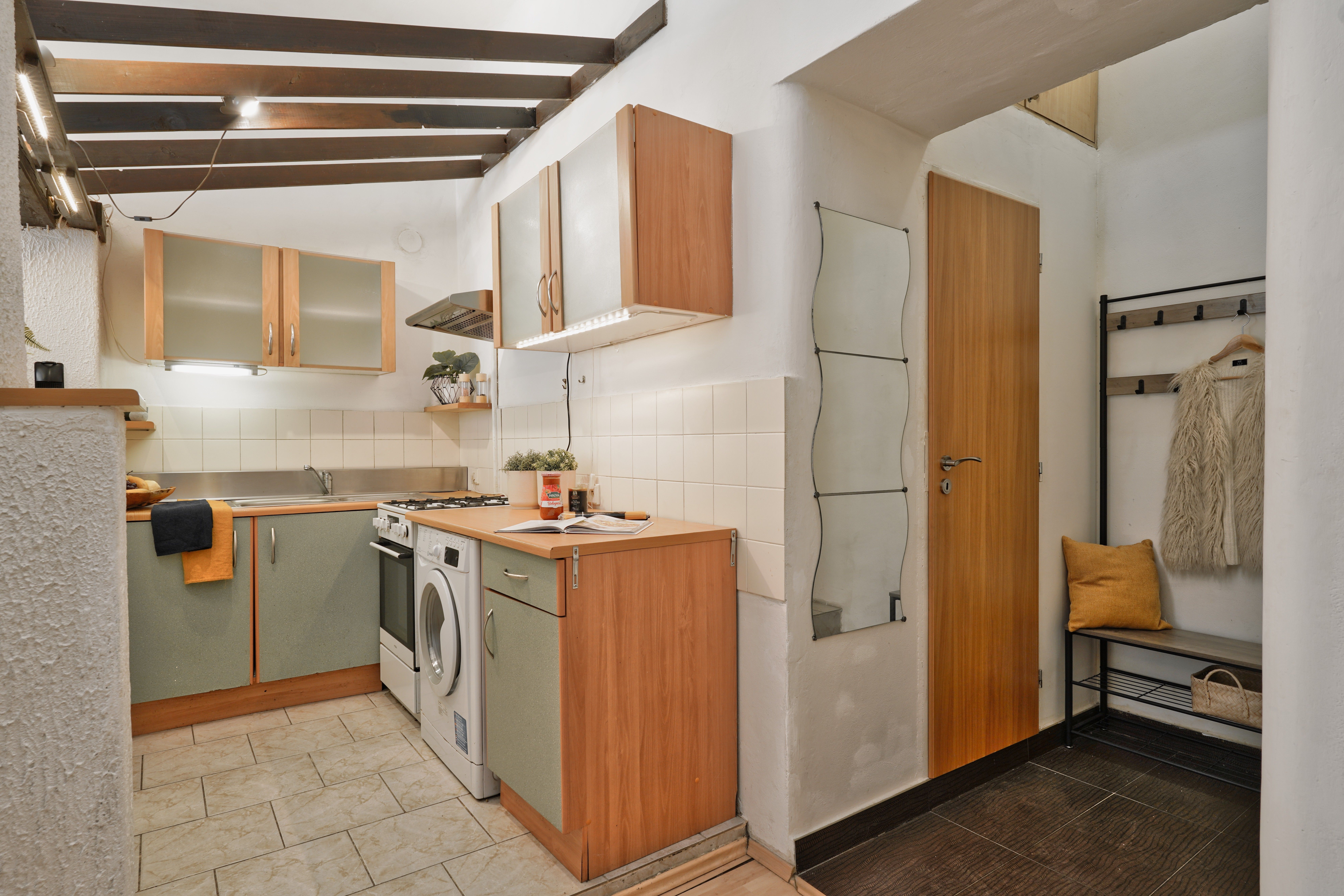 Byt 1+kk · 32 m² · Podskalská 370/31, Praha - 4