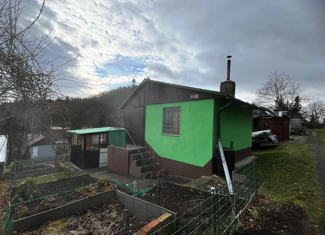 Zahrady, Kadaň, 432 01