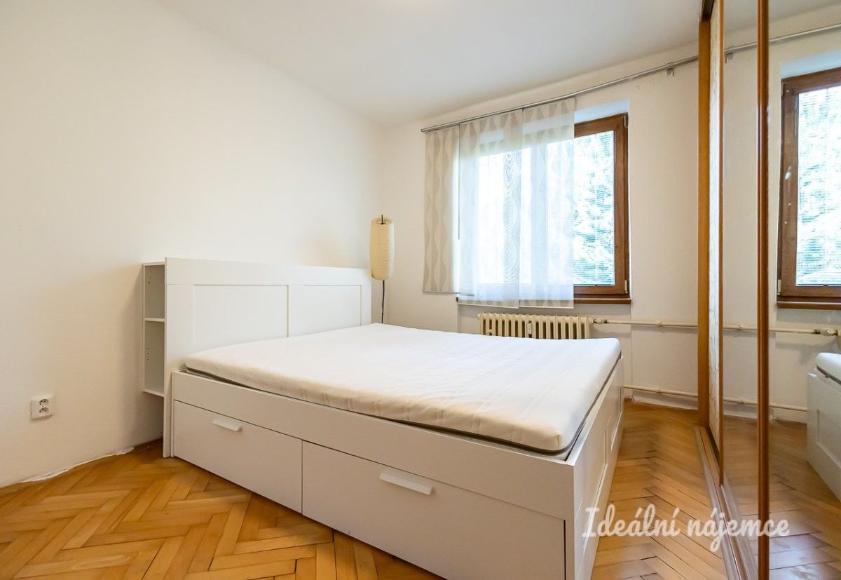 Byt 3+1 · 65 m² · Sadská, Praha - 3