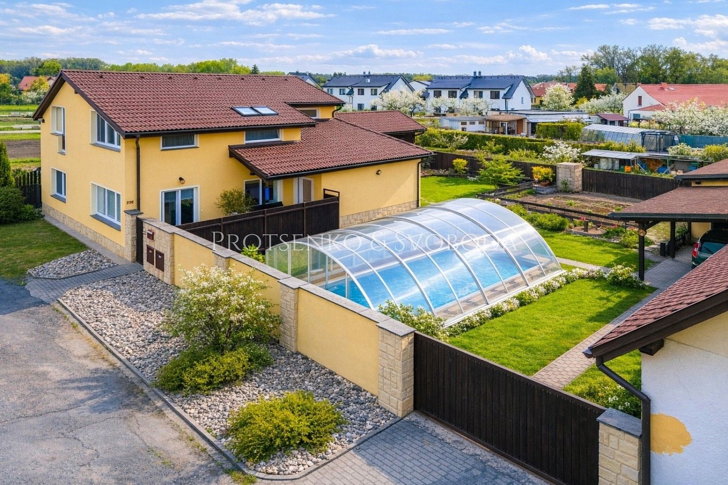 Prodej rodinný dům - Přerov nad Labem, okres Nymburk, Středočeský kraj, 283 m² - 2