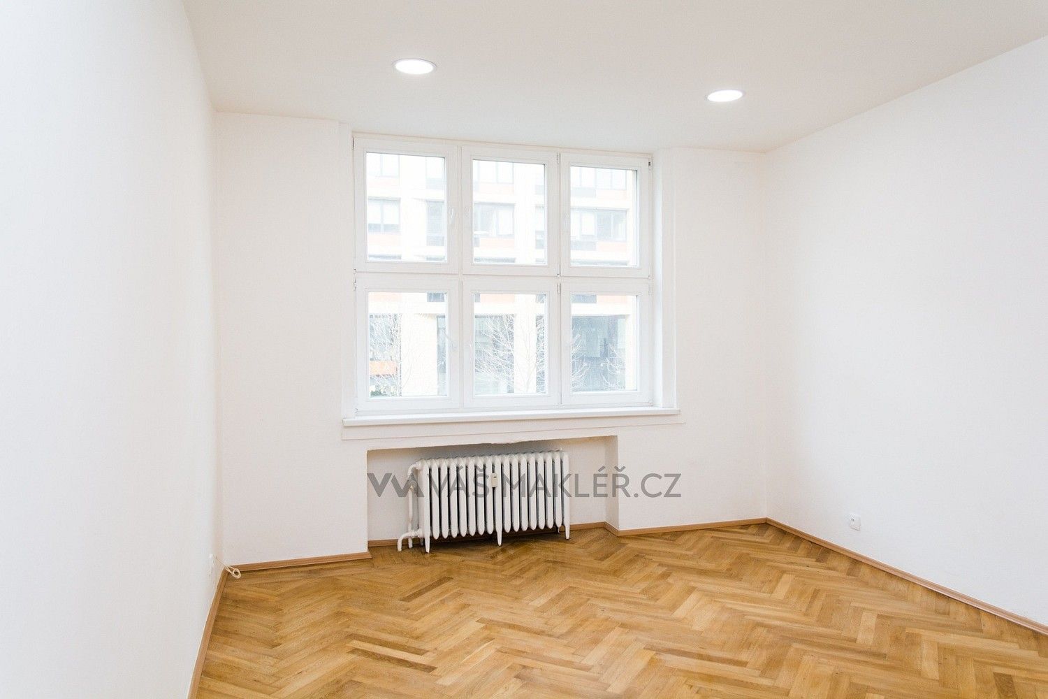 3+kk, Pobřežní, Praha 8 - Karlín, 80 m² - 2