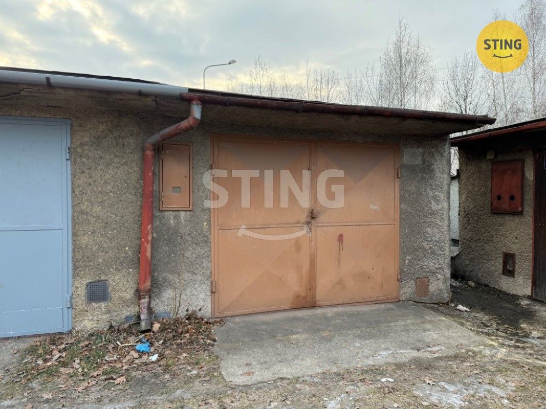 Prodej garáž - Český Těšín, 21 m²