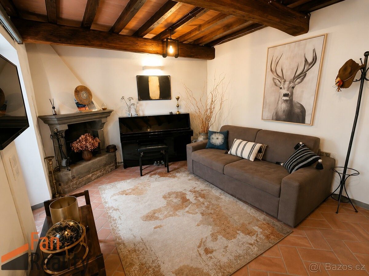 Prodej rodinný dům - 987 66, Zahraničí - 5