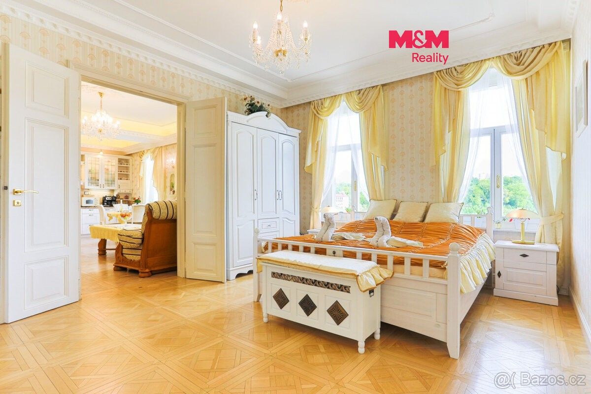 Byty, Karlovy Vary, 360 01 - 1