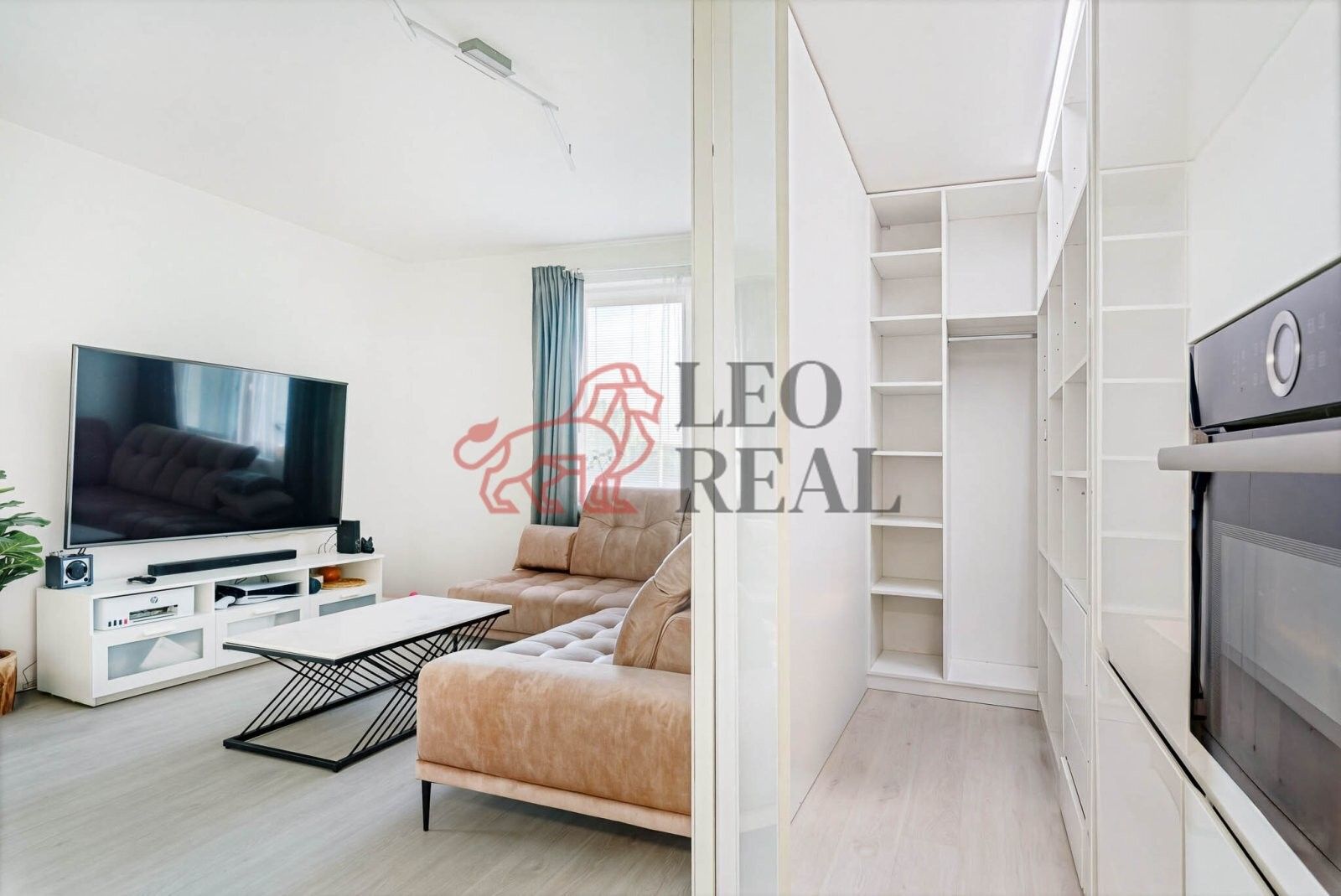 Byt 2+kk · 44 m² · U uhříněveské obory, Praha - 4
