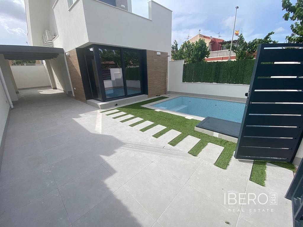 Prodej rodinný dům - Los Alcazares, ES, 95 m² - 2