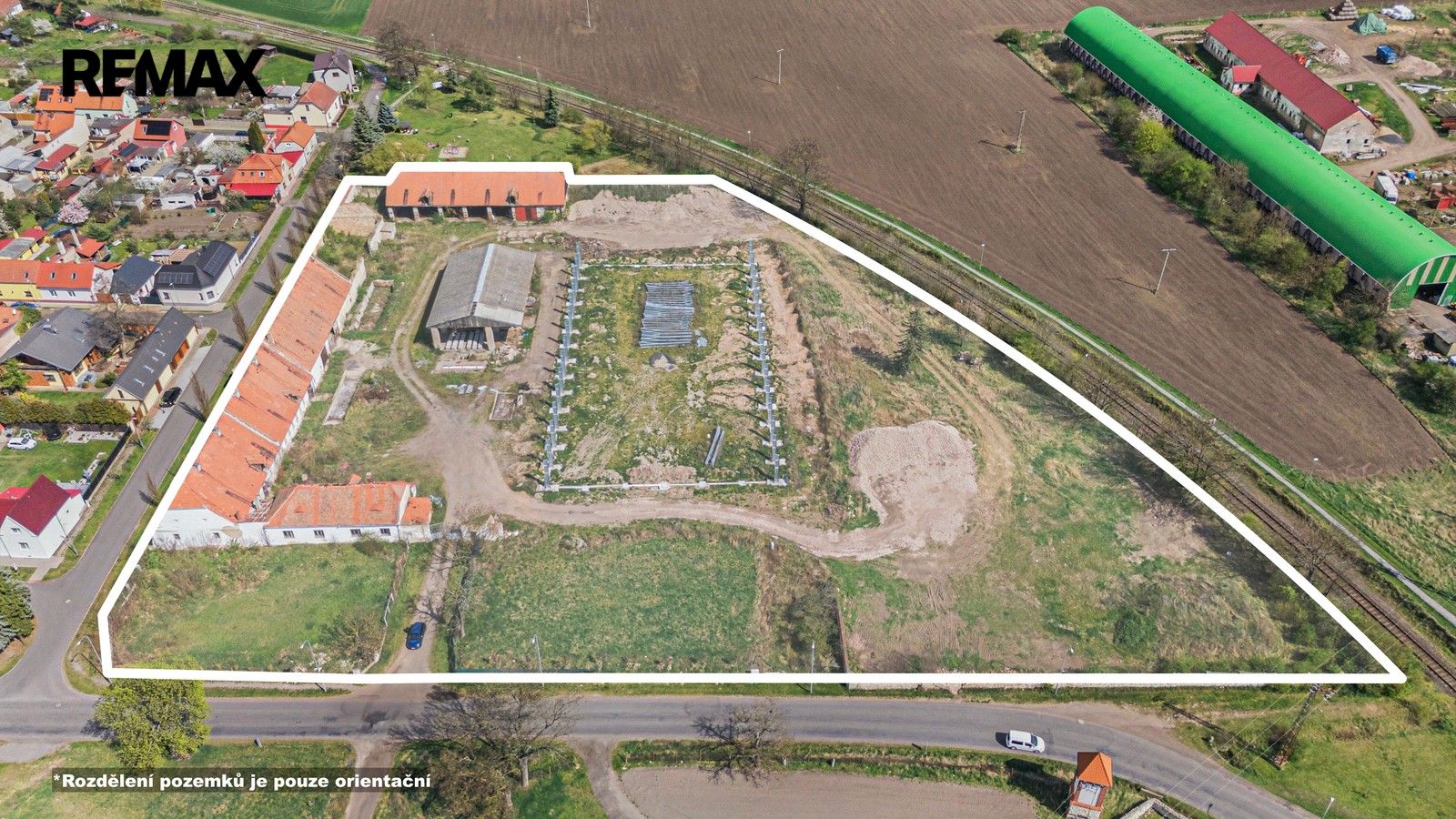 Pozemky pro bydlení, Jimlín, 19 324 m² - 2