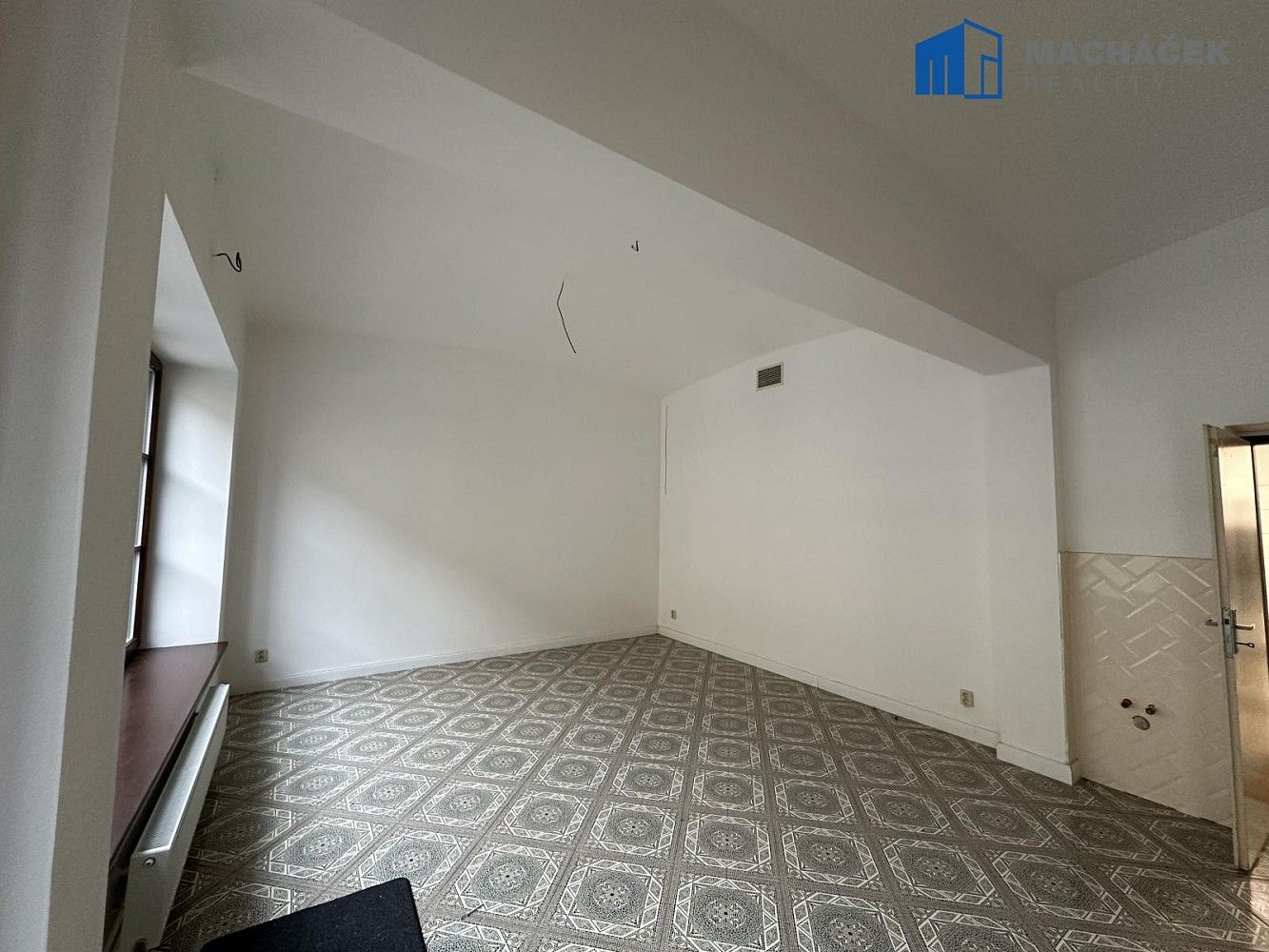 Obchodní prostory, Duchcov, okres Teplice, Ústecký kraj, 77 m² - 2