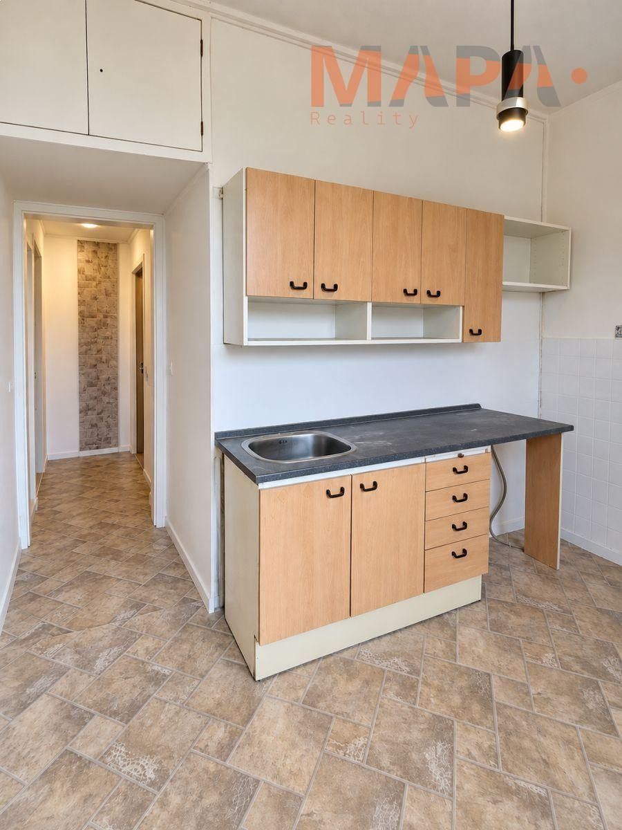 2+1, Osvobození, Jirkov, 50 m² - 1
