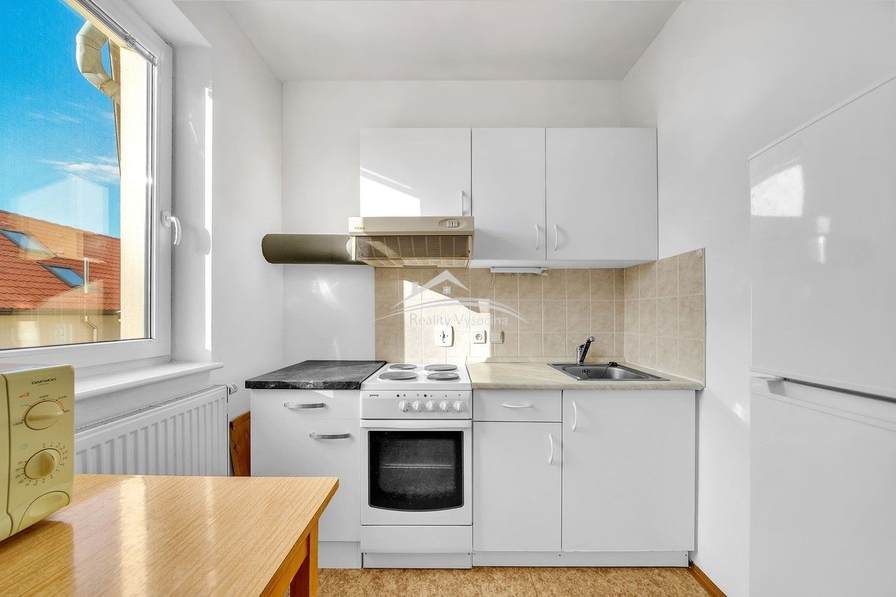 Prodej byt 1+kk - Jiřice, 39 m² - 2