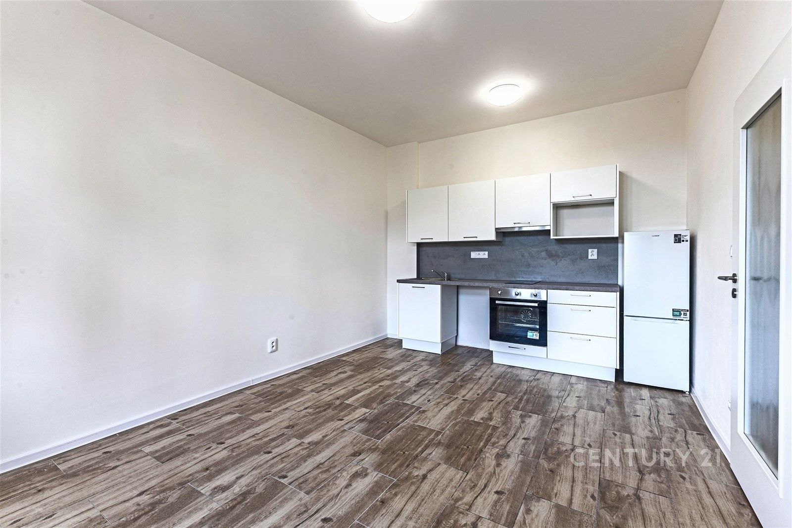 2+kk, Humna 1415, Kladno Kročehlavy, 34 m² - 1