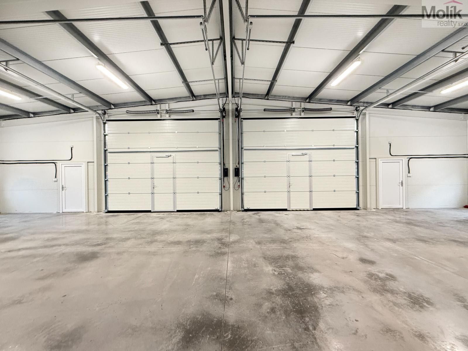 Pronájem sklad - Kamenný Pahorek, Košťany, 500 m²