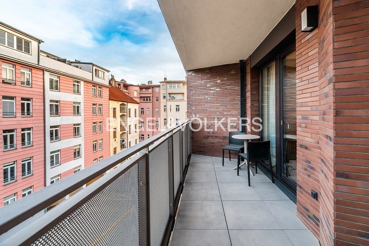 2+kk, Staropramenná 3361, Praha Smíchov, 67 m² - 2