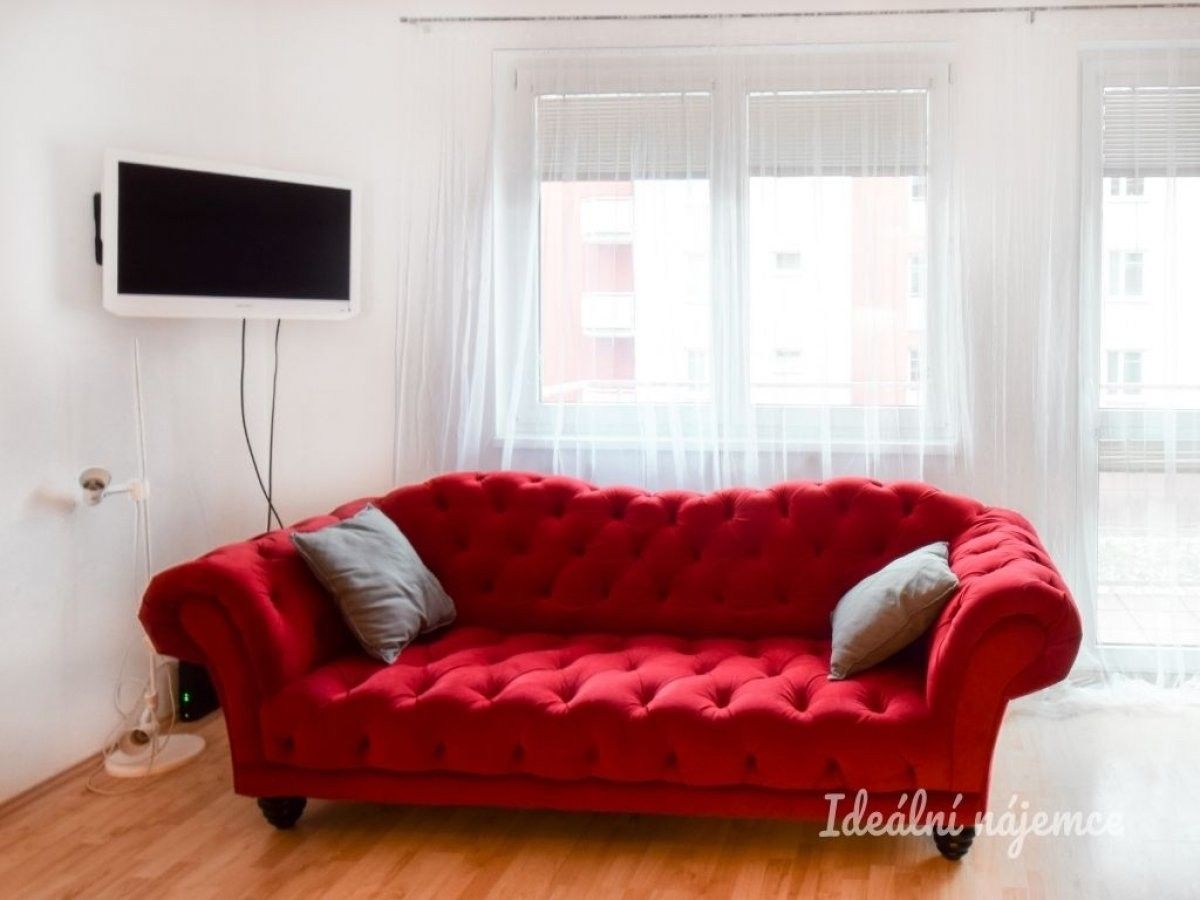 Pronájem byt 1+kk - Trýbova, Brno, 34 m²